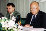 Сергей Апатенко и Виктор Черномырдин на конференции на Украине